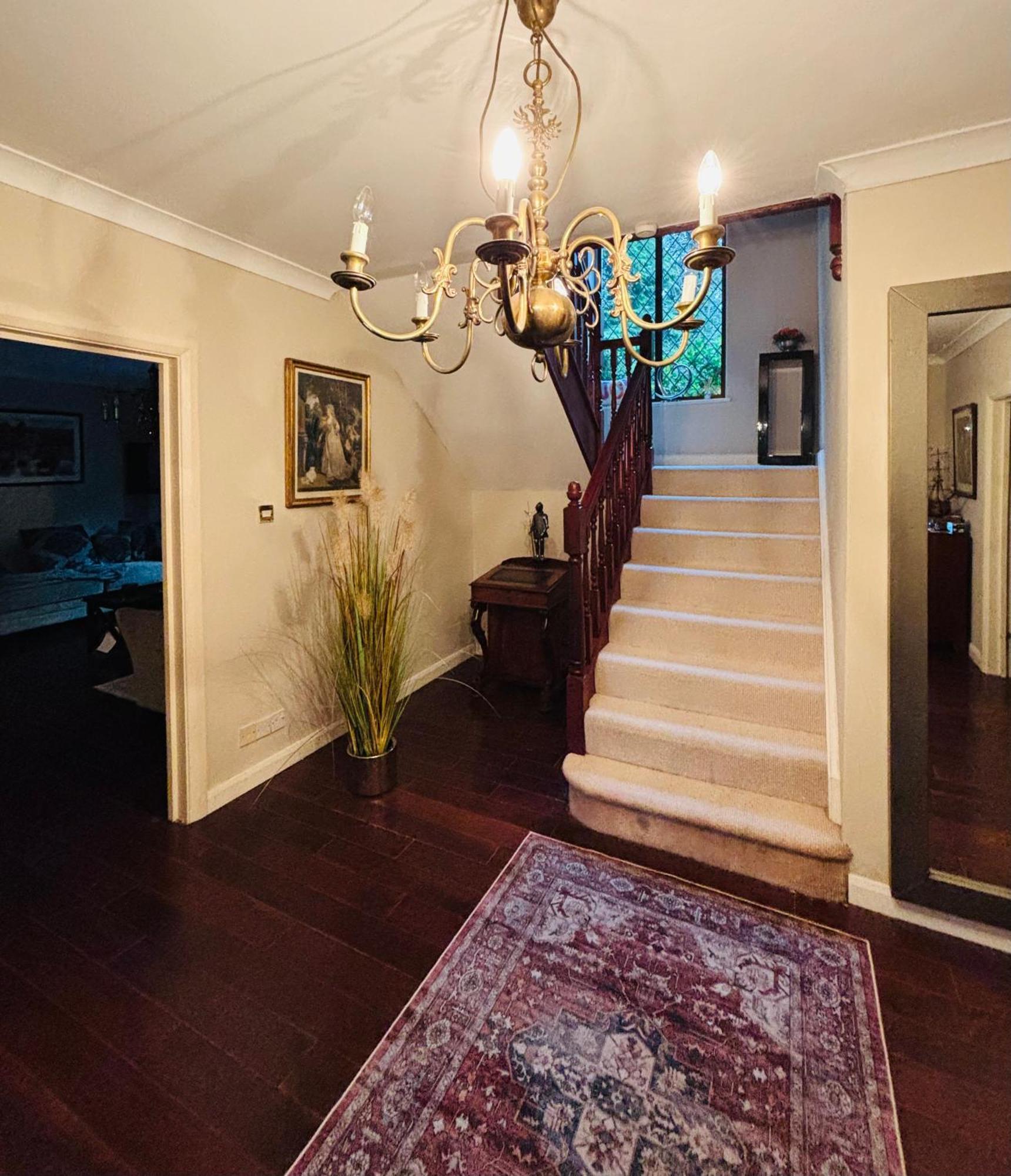 Villa Traditional House Brighton